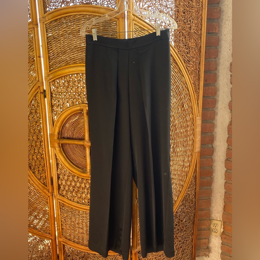 Lisa Rinna Collection Black Dress Pants Shiny Texture Front Pleated Like New